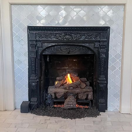 Limerock Inn Rockland Bagian luar foto