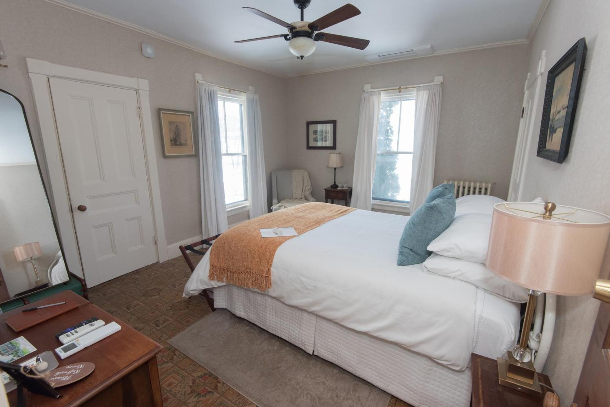 Limerock Inn Rockland Bagian luar foto