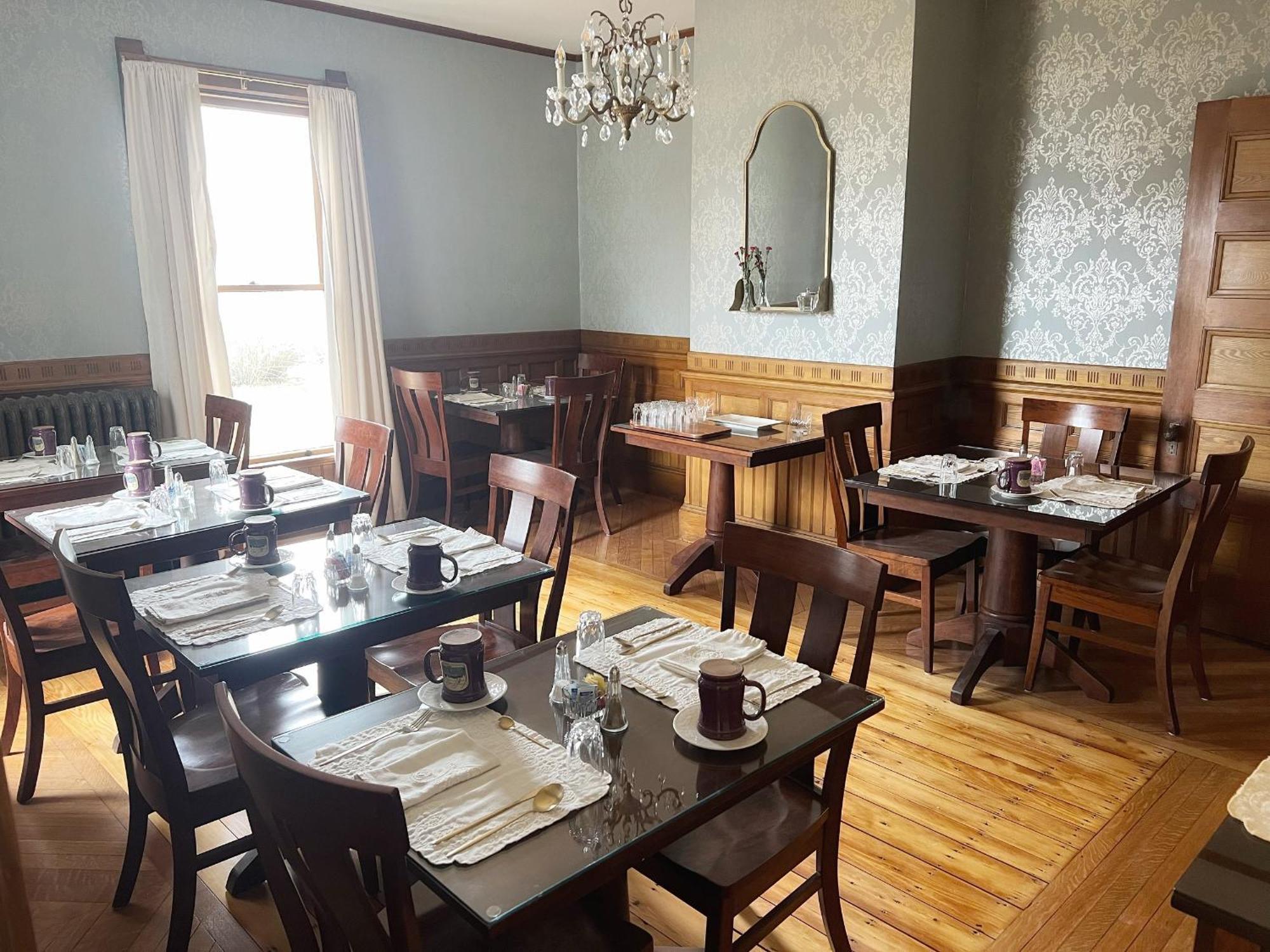 Limerock Inn Rockland Bagian luar foto