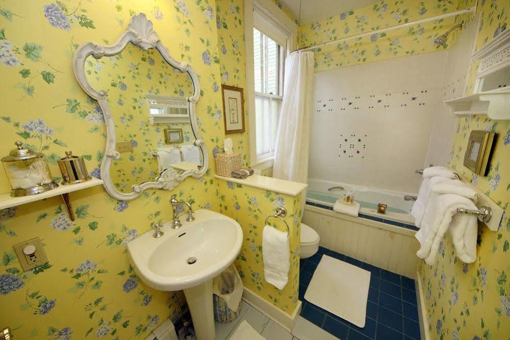 Limerock Inn Rockland Bagian luar foto